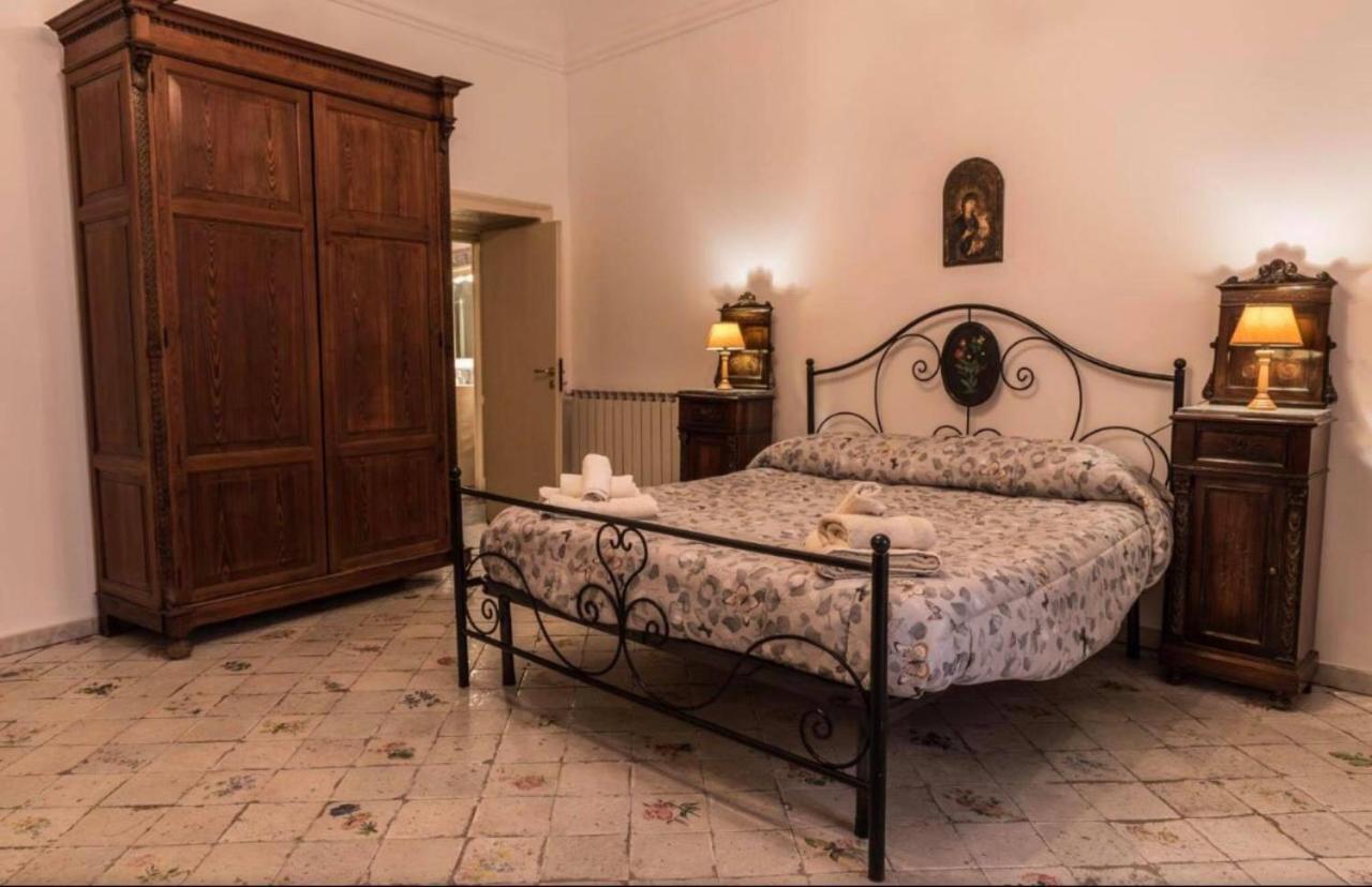 פלרמו Appartamento Palazzo Pace Al Cassaro מראה חיצוני תמונה