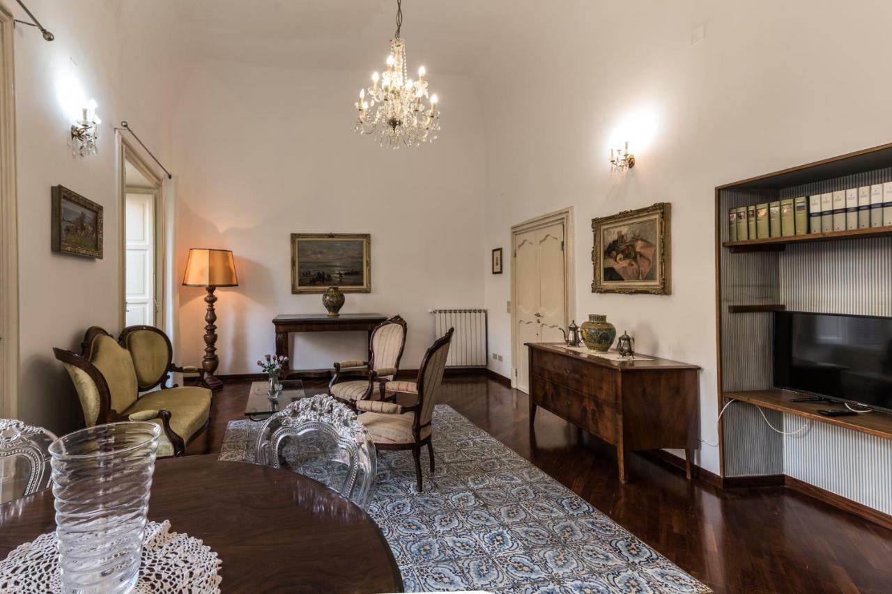 פלרמו Appartamento Palazzo Pace Al Cassaro מראה חיצוני תמונה